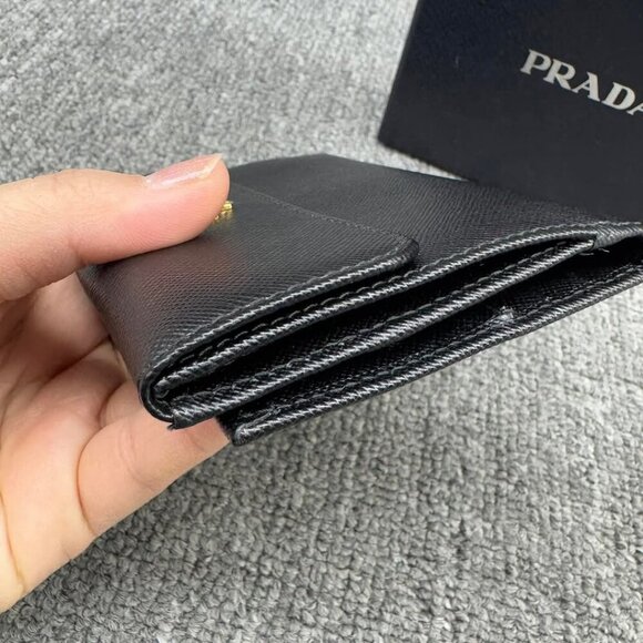 Prada Leather Wallet 235-020625 - Picture 7 of 12
